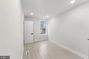 1526 S Opal St, Philadelphia, PA 19146 - Photo 17