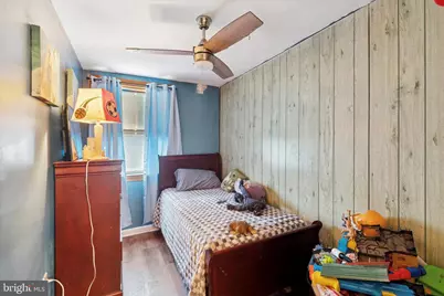 213 E Claremont Road, Philadelphia, PA 19120 - Photo 9