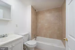 1814 W Diamond St, Philadelphia, PA 19121 - Photo 17