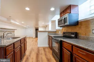 1814 W Diamond St, Philadelphia, PA 19121 - Photo 11