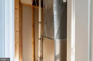 1814 W Diamond St, Philadelphia, PA 19121 - Photo 35