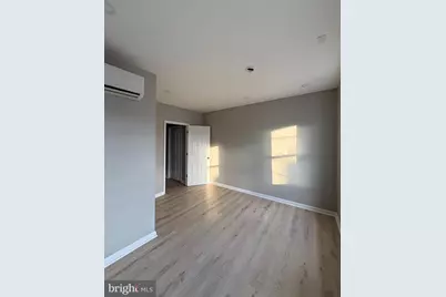 245 W Ontario Street #2, Philadelphia, PA 19140 - Photo 9