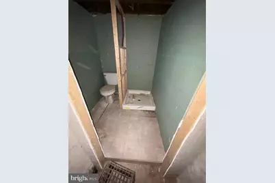 2410 N Garnet Street, Philadelphia, PA 19132 - Photo 11