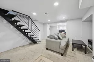 1607 S 28th St, Philadelphia, PA 19145 - Photo 21