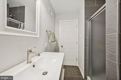 1607 S 28th Street, Philadelphia, PA 19145 - Photo 9