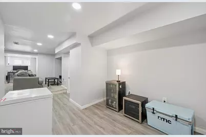 1607 S 28th Street, Philadelphia, PA 19145 - Photo 17