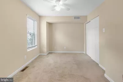 909 N 19th Street #B, Philadelphia, PA 19130 - Photo 7