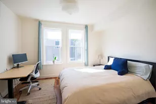 2246 Sears St, Philadelphia, PA 19146 - Photo 11