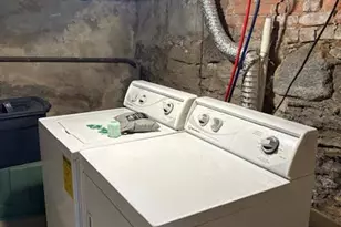 1826 Jackson St, Philadelphia, PA 19145 - Photo 11