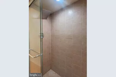 2015 Chestnut Street #2F, Philadelphia, PA 19103 - Photo 15