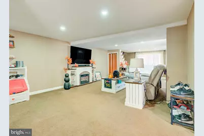 2752 Kirkbride Street, Philadelphia, PA 19137 - Photo 11