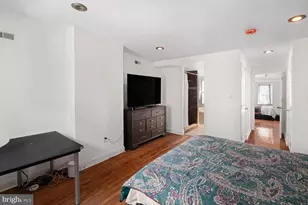 2320 Fitzwater St, Philadelphia, PA 19146 - Photo 25