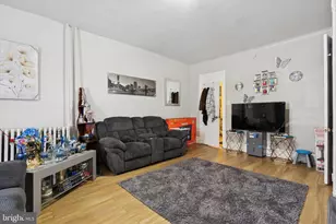 6604 Woodland Ave, Philadelphia, PA 19142 - Photo 15