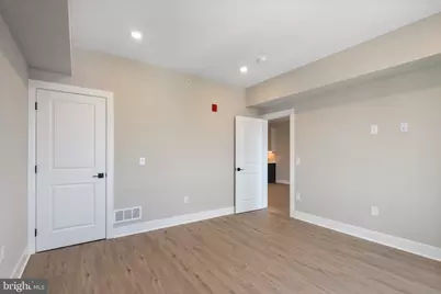 408-10 N Front Street #5, Philadelphia, PA 19123 - Photo 13