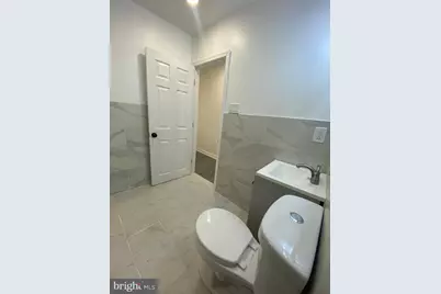 1733 W Erie Avenue, Philadelphia, PA 19140 - Photo 11