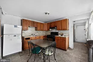 1437 N 8th St, Philadelphia, PA 19122 - Photo 9