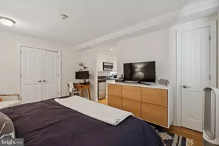 1701 Locust St, Philadelphia, PA 19103 - Photo 3