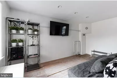 2127 Rodman Street, Philadelphia, PA 19146 - Photo 3