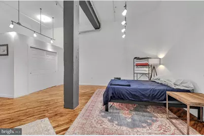 428 N 13th Street #3B, Philadelphia, PA 19123 - Photo 17