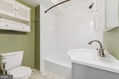 2019 Spring Garden Street #2F, Philadelphia, PA 19130 - Photo 15