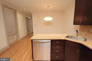 1513 Green St, Philadelphia, PA 19130 - Photo 15