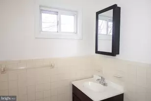 2309 E York St, Philadelphia, PA 19125 - Photo 5