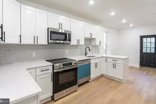 1824 N Bouvier St, Philadelphia, PA 19121 - Photo 11