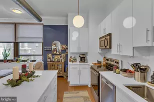 1100 S Broad St, Philadelphia, PA 19146 - Photo 3