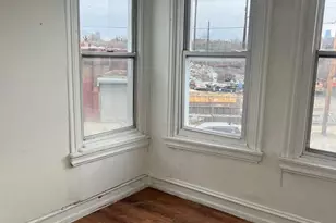 2318 W York St, Philadelphia, PA 19132 - Photo 9