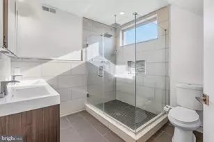 1912 Gerritt St, Philadelphia, PA 19146 - Photo 27