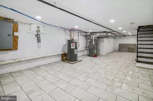 1129 S 12th St, Philadelphia, PA 19147 - Photo 23