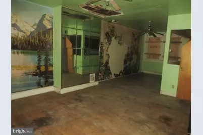 7015 W Passyunk Avenue, Philadelphia, PA 19142 - Photo 3