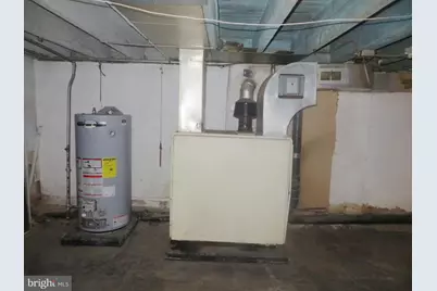 7015 W Passyunk Avenue, Philadelphia, PA 19142 - Photo 7