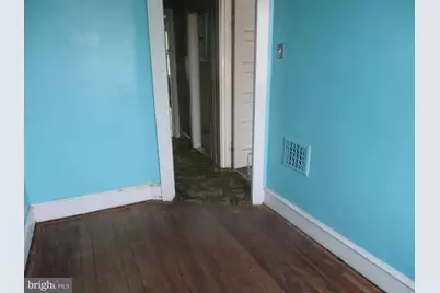 7015 W Passyunk Avenue, Philadelphia, PA 19142 - Photo 9