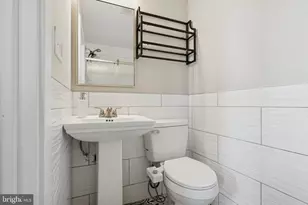 1626 Conlyn St, Philadelphia, PA 19141 - Photo 17