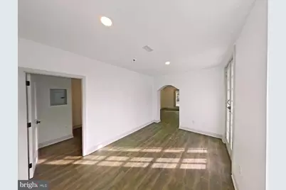 201 Rochelle Avenue, Philadelphia, PA 19128 - Photo 7