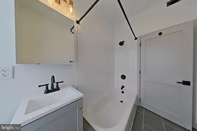 201 Rochelle Avenue, Philadelphia, PA 19128 - Photo 23