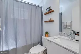 938 N Leithgow St, Philadelphia, PA 19123 - Photo 27