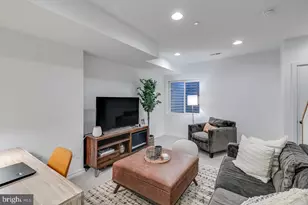 938 N Leithgow St, Philadelphia, PA 19123 - Photo 21