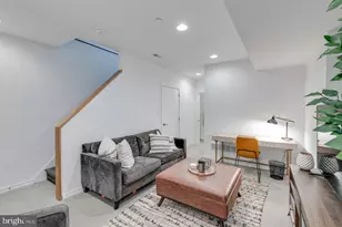 938 N Leithgow St, Philadelphia, PA 19123 - Photo 19