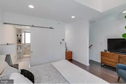 938 N Leithgow Street, Philadelphia, PA 19123 - Photo 11