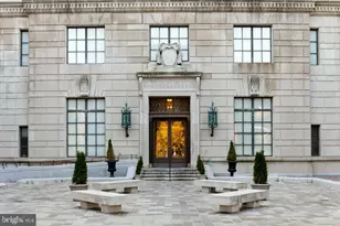 230 N 21st St, Philadelphia, PA 19103 - Photo 15