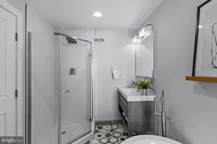 729 Tasker St, Philadelphia, PA 19148 - Photo 25