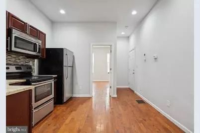 1913 W Montgomery Avenue, Philadelphia, PA 19121 - Photo 5