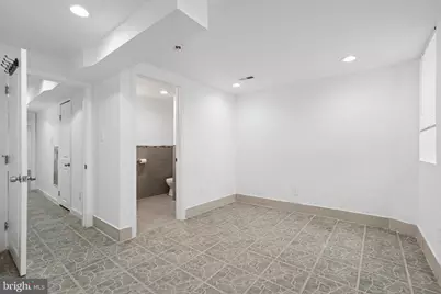 1913 W Montgomery Avenue, Philadelphia, PA 19121 - Photo 15