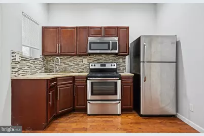 1913 W Montgomery Avenue, Philadelphia, PA 19121 - Photo 3
