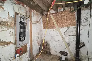 902 S 47th St, Philadelphia, PA 19143 - Photo 25