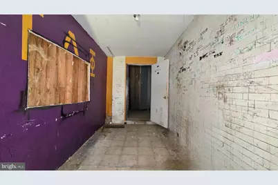 902 S 47th Street, Philadelphia, PA 19143 - Photo 5