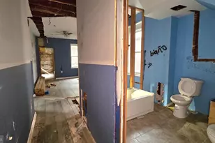 902 S 47th St, Philadelphia, PA 19143 - Photo 37