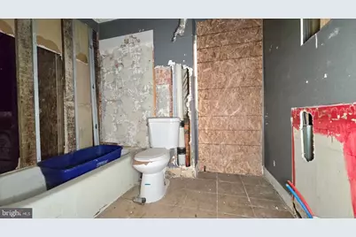 902 S 47th Street, Philadelphia, PA 19143 - Photo 13